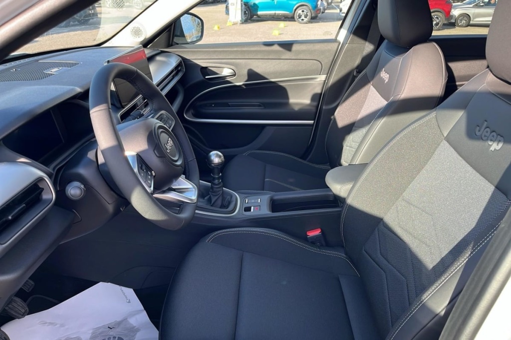 JEEP Avenger 1.2 Turbo T3 100 ch Summit - ref: 1-359523 - Photo 9