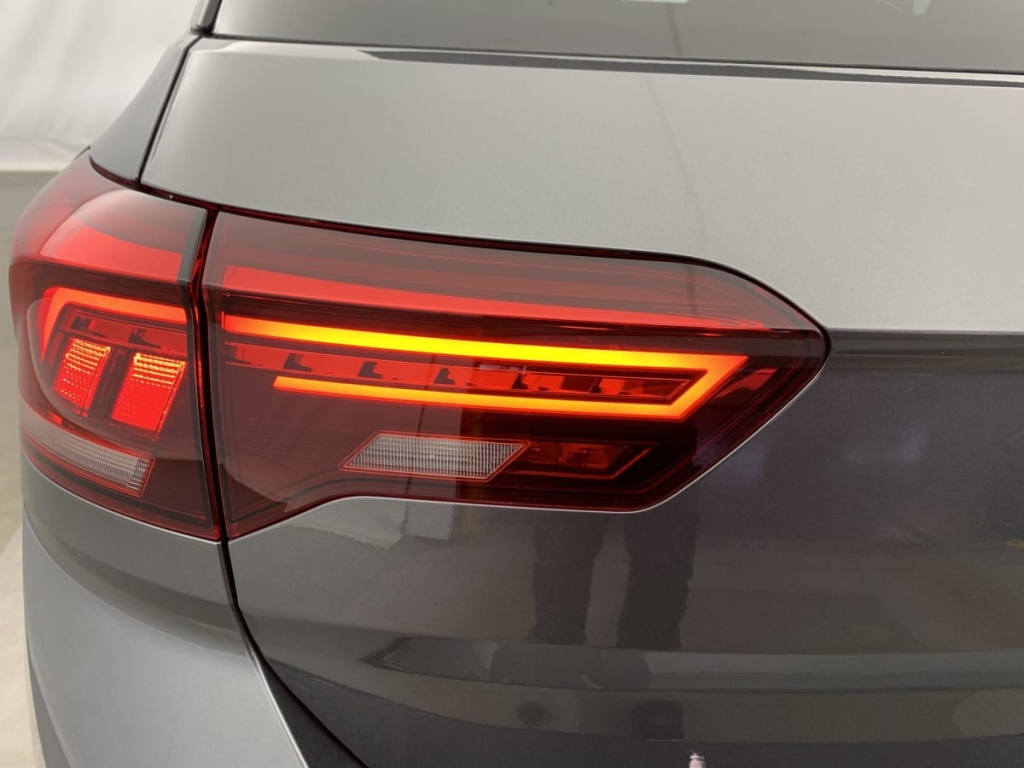 VOLKSWAGEN T-Roc 2.0 TDI 150 Start Stop DSG7 R-Line Edition - ref: 1-359601 - Photo 12