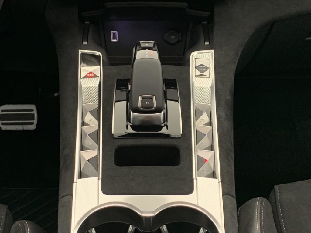 DS DS7 BlueHDi 130 EAT8 Pallas - ref: 1-359672 - Photo 15