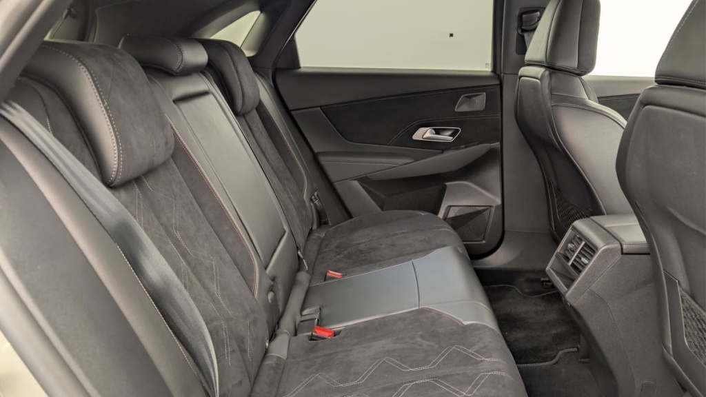 DS DS7 BlueHDi 130 EAT8 Pallas - ref: 1-359676 - Photo 10