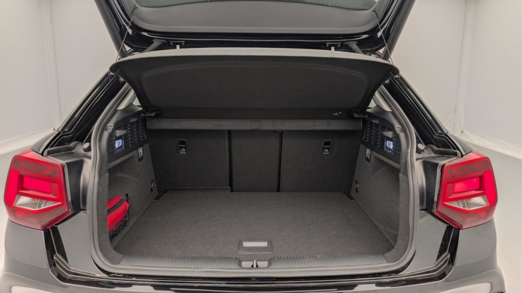 AUDI Q2 35 TDI 150 S tronic 7 quattro Design Luxe - ref: 1-359865 - Photo 11