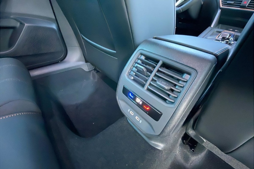 CUPRA Leon Sportstourer 1.5 eTSI Hybrid 150 ch DSG7 V - ref: 1-359949 - Photo 11