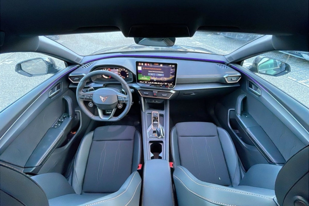 CUPRA Leon Sportstourer 1.5 eTSI Hybrid 150 ch DSG7 V - ref: 1-359949 - Photo 12