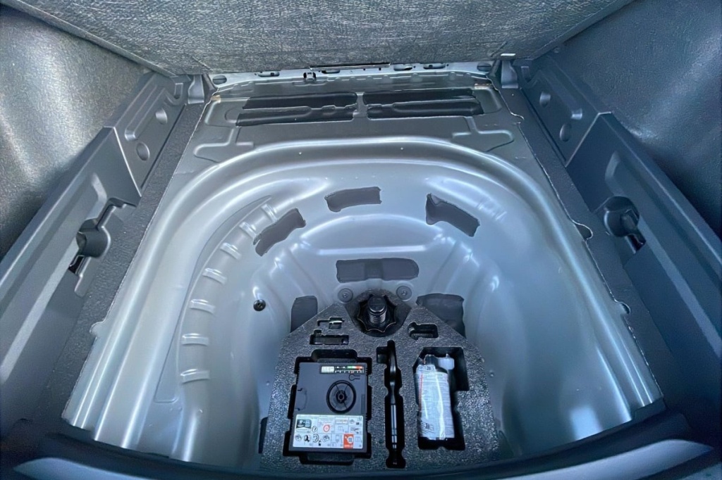 CUPRA Leon Sportstourer 1.5 eTSI Hybrid 150 ch DSG7 V - ref: 1-359949 - Photo 15