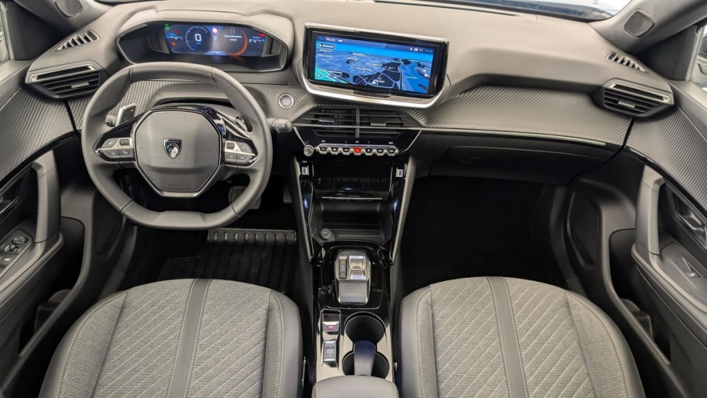 PEUGEOT 2008 Hybrid 136 e-DCS6 Allure - ref: 1-360722 - Photo 13