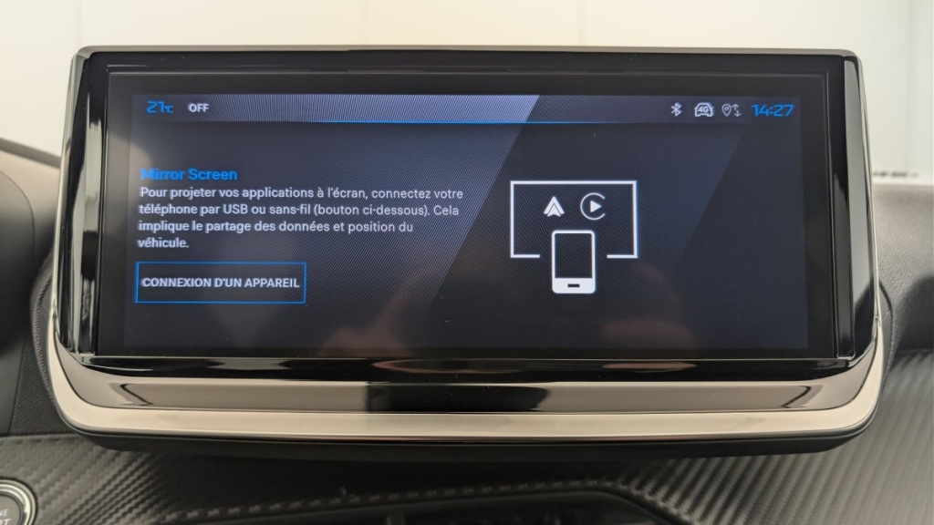 PEUGEOT 2008 Hybrid 136 e-DCS6 Allure - ref: 1-360743 - Photo 19