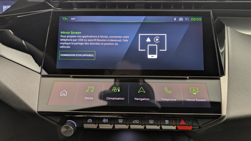 PEUGEOT 408 Hybrid 145 e-DCS6 GT - ref: 1-361112 - Photo 19