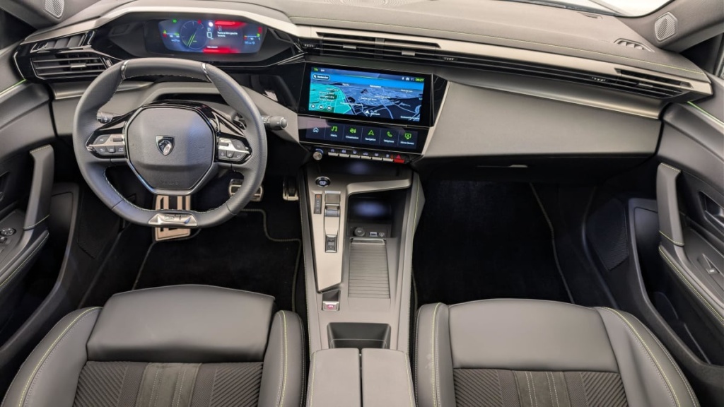 PEUGEOT 408 Hybrid 145 e-DCS6 GT - ref: 1-361113 - Photo 13