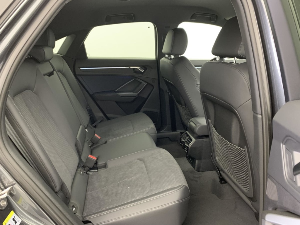 AUDI Q3 Sportback 35 TDI 150 ch S tronic 7 S line plus - ref: 1-361409 - Photo 10