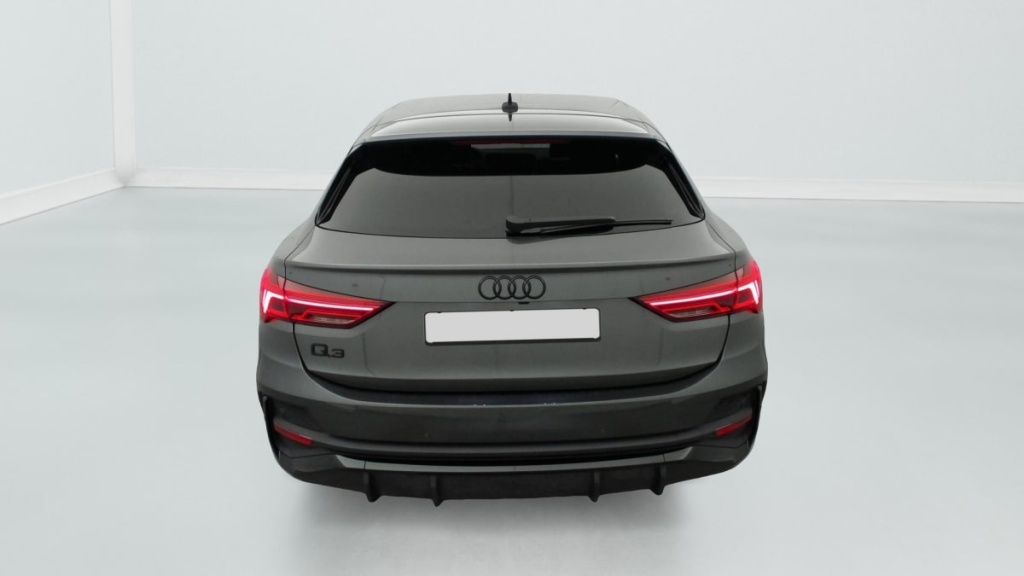 AUDI Q3 Sportback 35 TDI 150 ch S tronic 7 S line plus - ref: 1-361409 - Photo 6