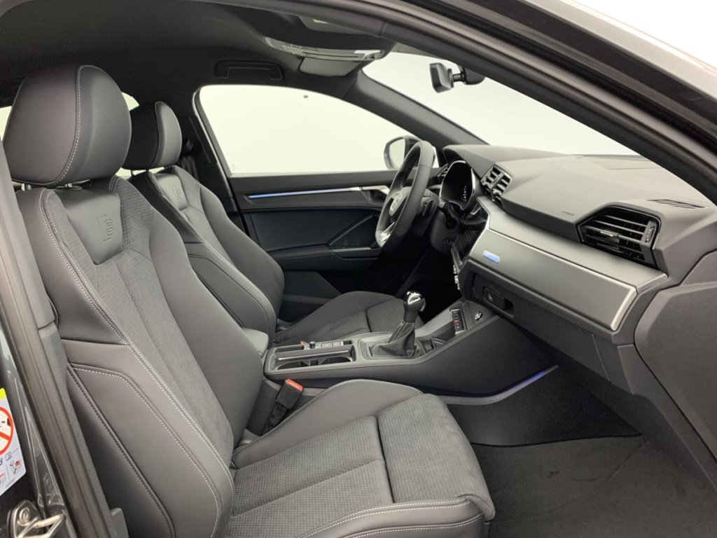 AUDI Q3 Sportback 35 TDI 150 ch S tronic 7 S line plus - ref: 1-361409 - Photo 9