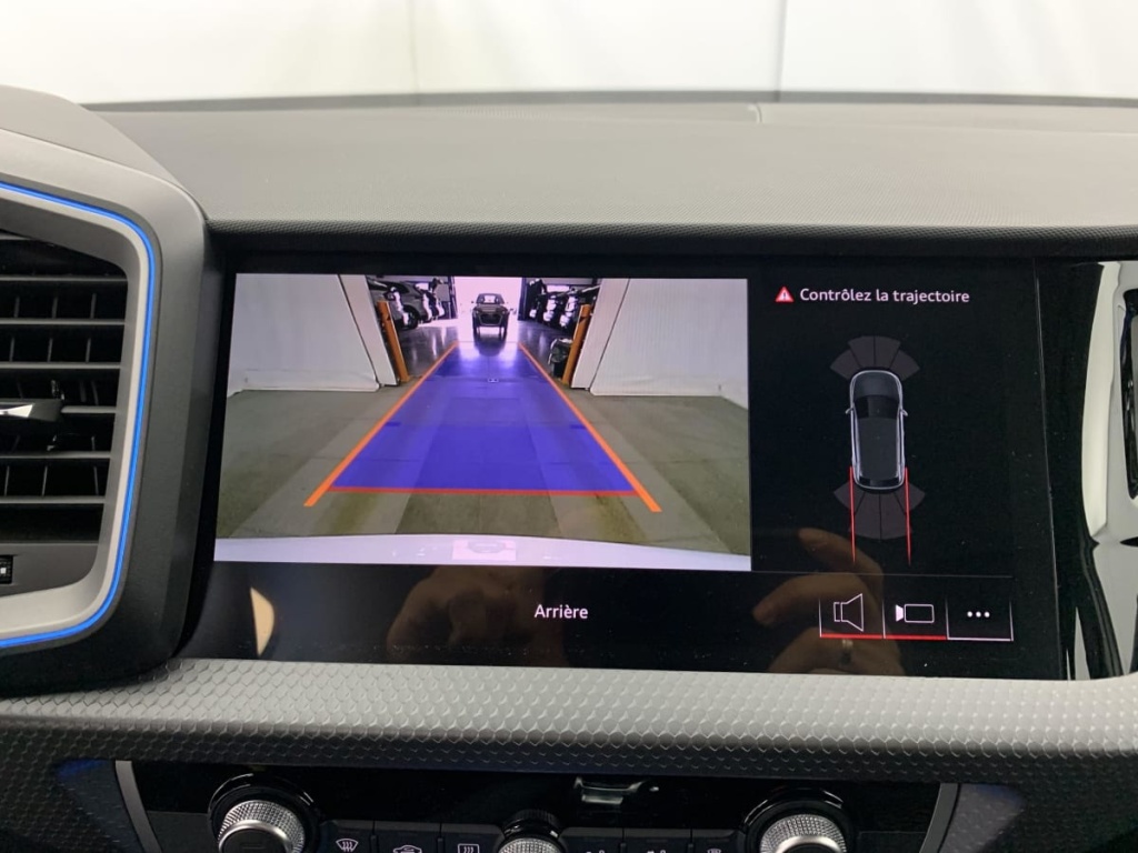 AUDI A1 Sportback 30 TFSI 116 ch S tronic 7 Design - ref: 1-361429 - Photo 17