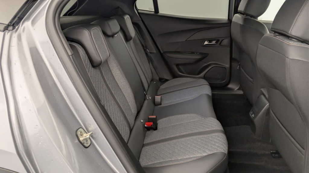 PEUGEOT 2008 100 S S BVM6 Allure - ref: 1-362262 - Photo 10