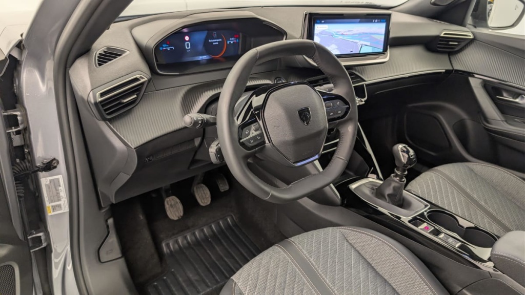 PEUGEOT 2008 100 S S BVM6 Allure - ref: 1-362262 - Photo 15