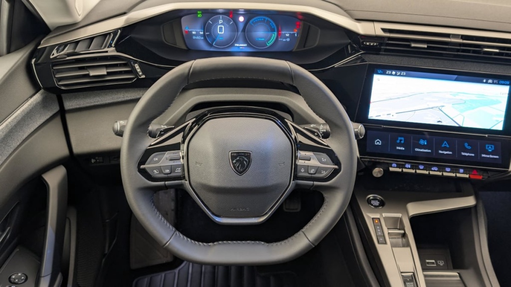 PEUGEOT 308 Hybrid 145 e-DCS6 Allure - ref: 1-362507 - Photo 14