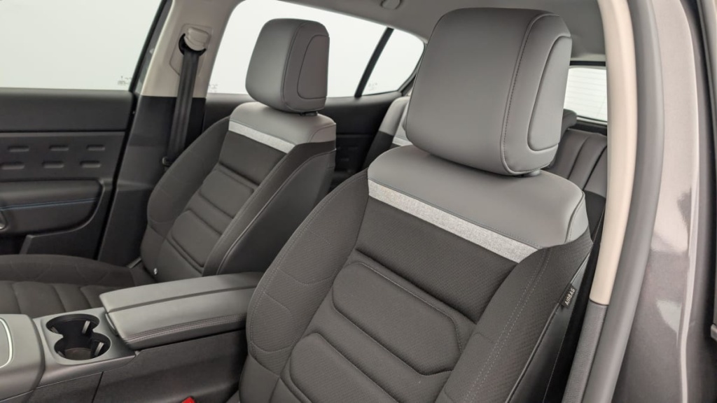 CITROEN C5 Aircross PureTech 130 S S BVM6 Feel - ref: 1-362635 - Photo 16