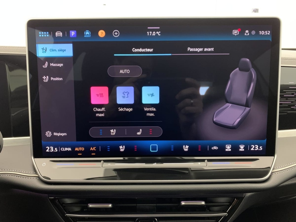 VOLKSWAGEN Passat 1.5 eTSI OPF 150 DSG7 Elegance - ref: 1-362703 - Photo 20