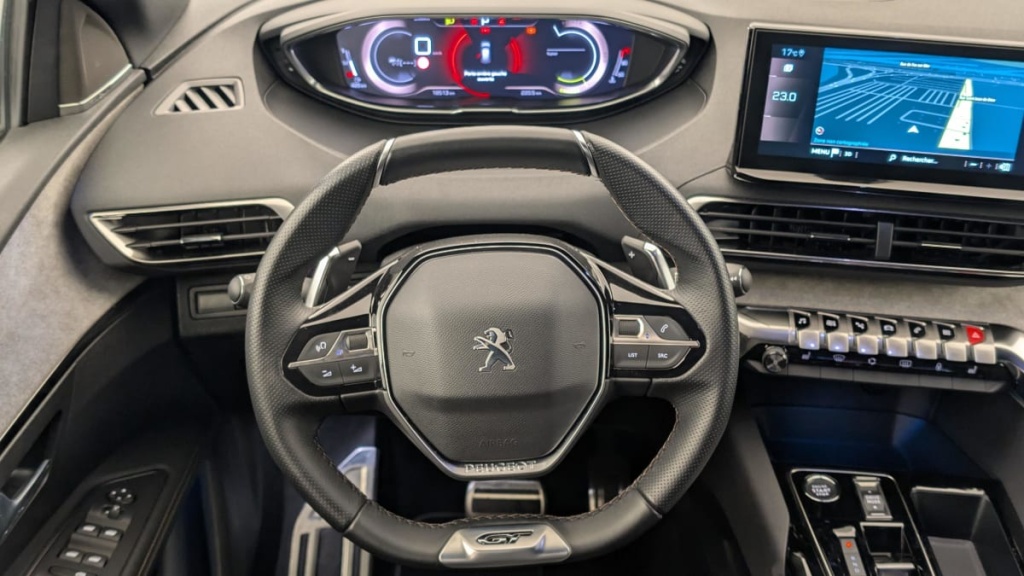 PEUGEOT 3008 Hybrid 136 e-DCS6 GT - ref: 1-362733 - Photo 14
