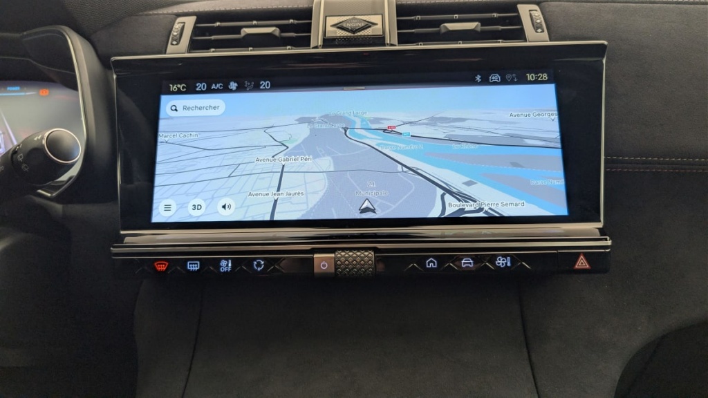 DS DS7 Hybride Rechargeable E-Tense 300 EAT8 4x4 Performance Line + - ref: 1-362741 - Photo 17