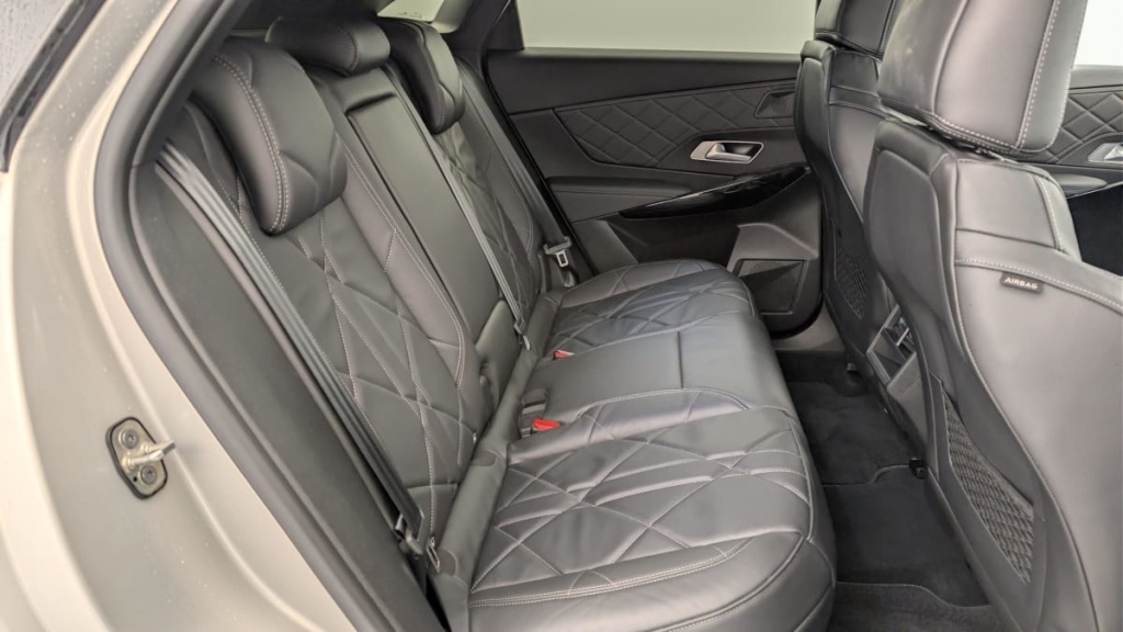 DS DS7 Hybride Rechargeable E-Tense 300 EAT8 4x4 Rivoli - ref: 1-362975 - Photo 10