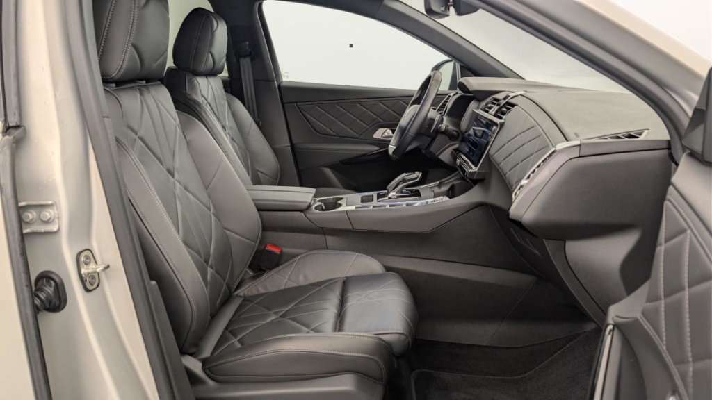 DS DS7 Hybride Rechargeable E-Tense 300 EAT8 4x4 Rivoli - ref: 1-362975 - Photo 9