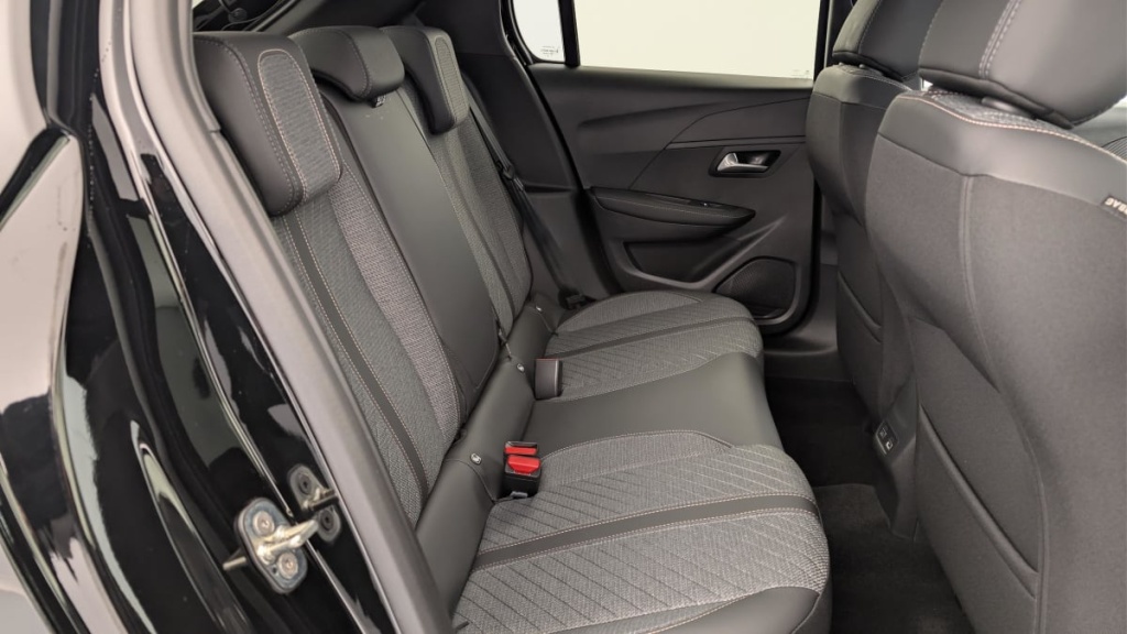 PEUGEOT 208 Hybrid 110 e-DCS6 Allure - ref: 1-363335 - Photo 10