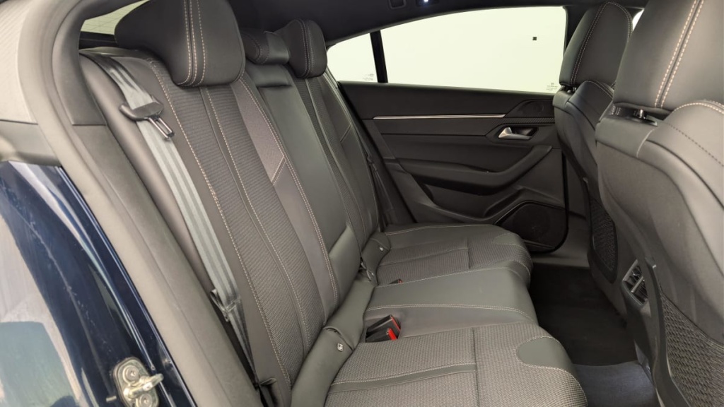 PEUGEOT 508 BlueHDi 130 ch S S EAT8 Allure - ref: 1-363521 - Photo 10