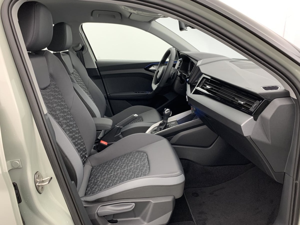 AUDI A1 Sportback 30 TFSI 116 ch S tronic 7 Design - ref: 1-364482 - Photo 9