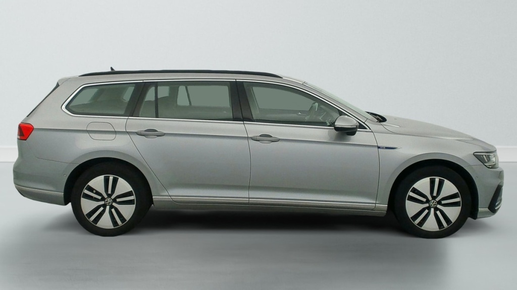 VOLKSWAGEN Passat SW 1.4 TSI Hybride Rechargeable DSG6 GTE - ref: 1-364643 - Photo 8