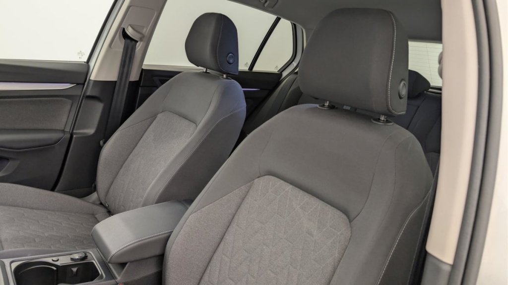 VOLKSWAGEN Golf 1.5 TSI EVO2 116 BVM6 Life Plus - ref: 1-364672 - Photo 16