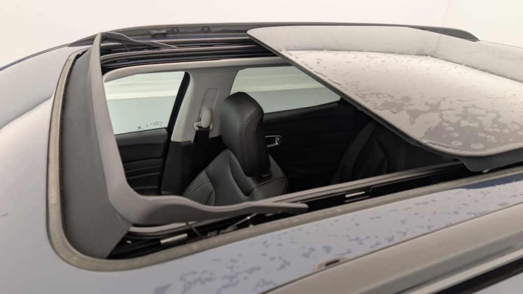 JEEP Compass 1.3 PHEV T4 190 ch 4xe eAWD Limited - ref: 1-364759 - Photo 19