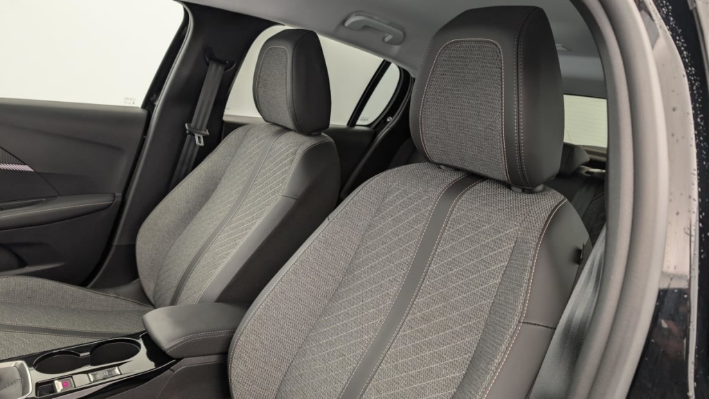 PEUGEOT 208 PureTech 100 S S BVM6 Allure - ref: 1-365061 - Photo 16