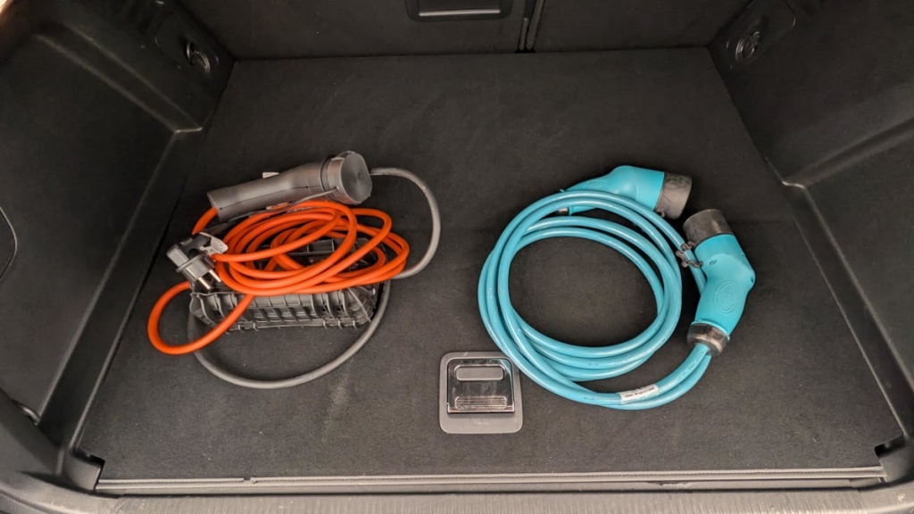 PEUGEOT 3008 Hybrid 180 e-EAT8 Allure Pack - ref: 1-365079 - Photo 16