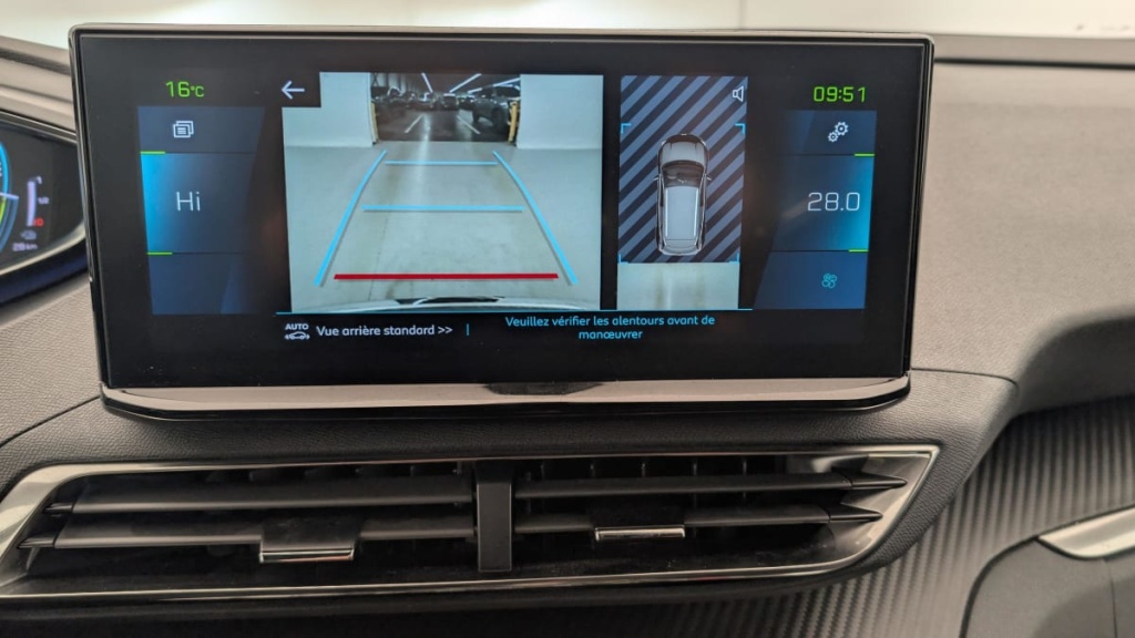 PEUGEOT 3008 Hybrid 180 e-EAT8 Allure Pack - ref: 1-365079 - Photo 19