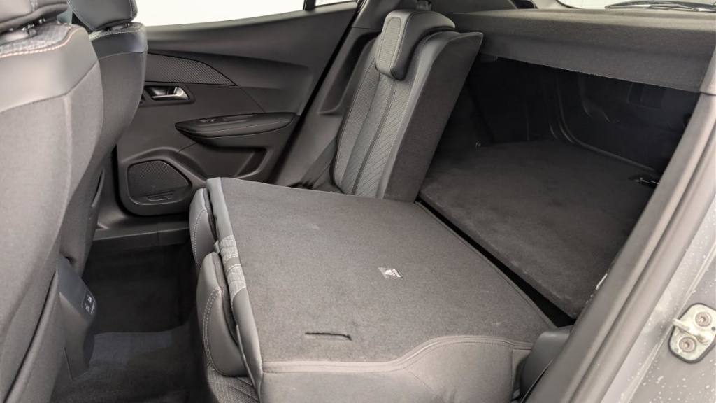 PEUGEOT 2008 100 S S BVM6 Allure - ref: 1-365099 - Photo 12