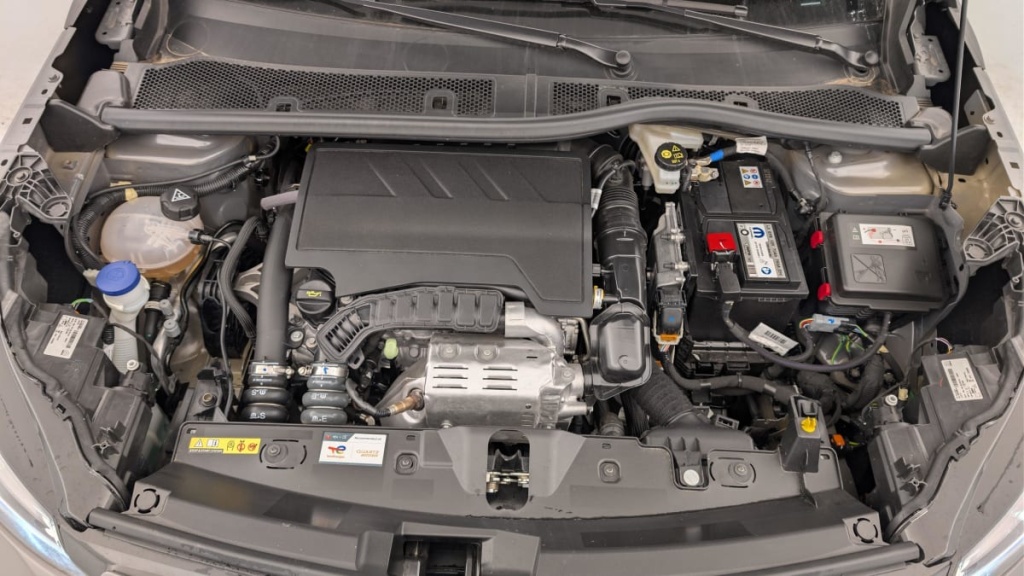 PEUGEOT 2008 100 S S BVM6 Allure - ref: 1-365099 - Photo 20