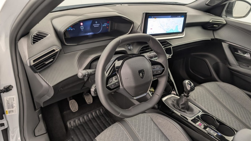 PEUGEOT 2008 100 S S BVM6 Allure - ref: 1-365133 - Photo 15