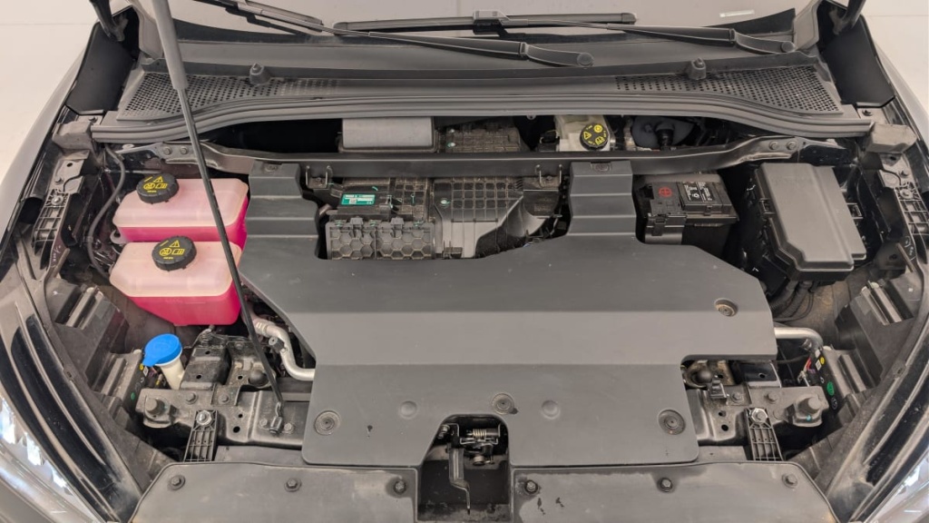 MG MG4 64KWH 204CH LUXURY - ref: 1-365153 - Photo 19