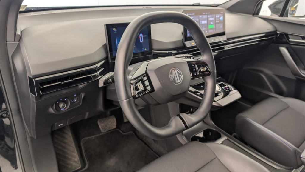 MG MG4 64KWH 204CH LUXURY - ref: 1-365154 - Photo 15