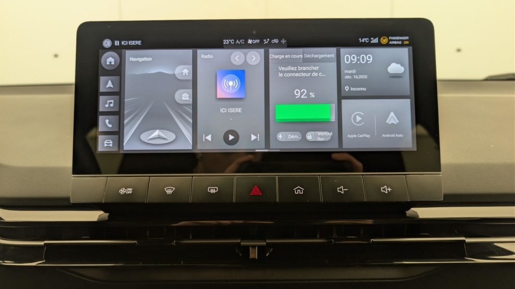 MG MG4 64KWH 204CH LUXURY - ref: 1-365160 - Photo 17