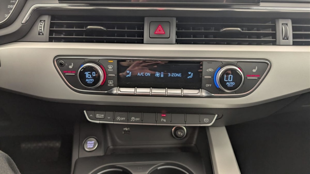 AUDI A4 Avant 40 TDI 190 S tronic 7 Design - ref: 1-365161 - Photo 19