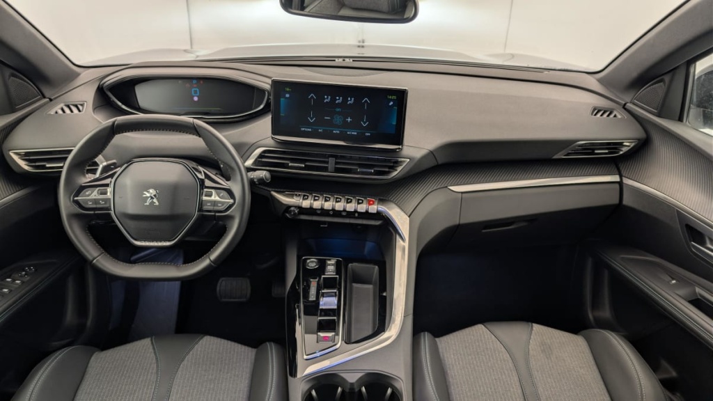 PEUGEOT 3008 Hybrid 180 e-EAT8 Allure Pack - ref: 1-365163 - Photo 13