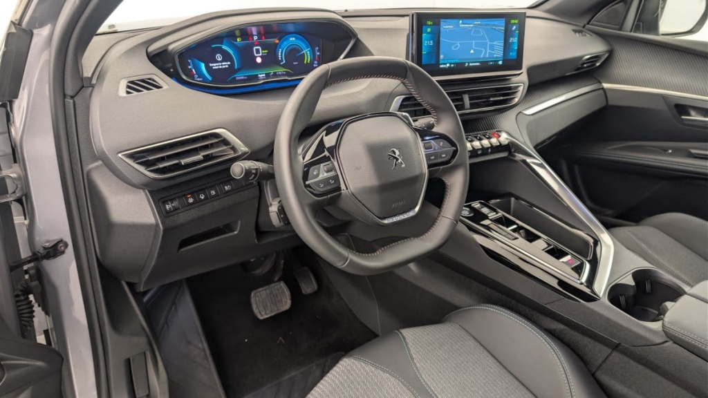 PEUGEOT 3008 Hybrid 180 e-EAT8 Allure Pack - ref: 1-365222 - Photo 15