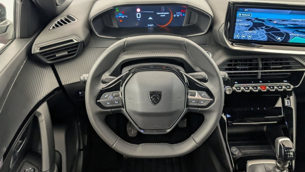 PEUGEOT 2008 100 S S BVM6 Allure - ref: 1-365233 - Photo 14