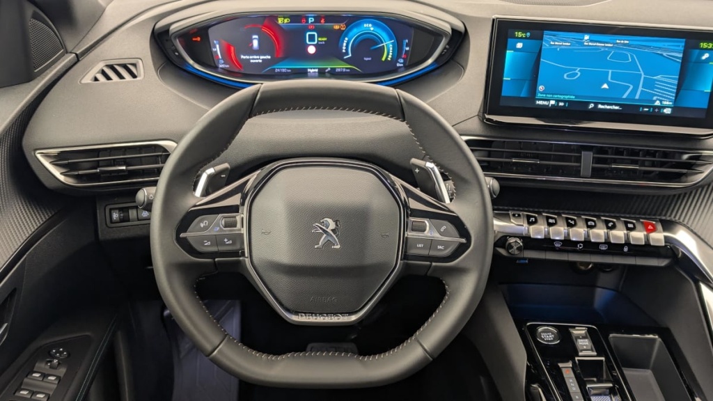 PEUGEOT 3008 Hybrid 180 e-EAT8 Allure Pack - ref: 1-365238 - Photo 14