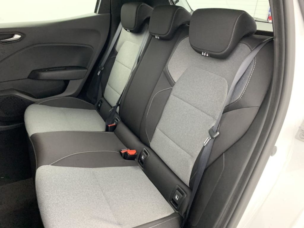 RENAULT Clio TCE 90 CH GSR2 EVOLUTION - ref: 1-365302 - Photo 19