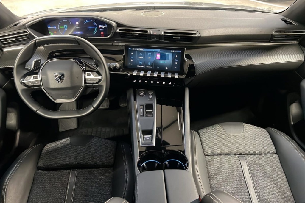 PEUGEOT 508 SW Hybrid 225 e-EAT8 Allure - ref: 1-365311 - Photo 12