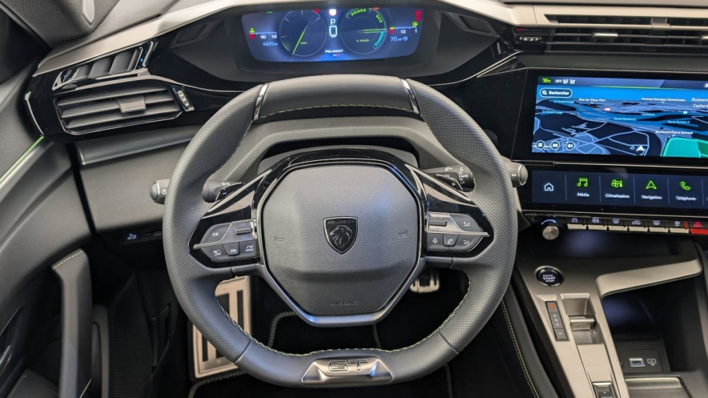 PEUGEOT 408 Hybrid 145 e-DCS6 GT - ref: 1-365333 - Photo 14