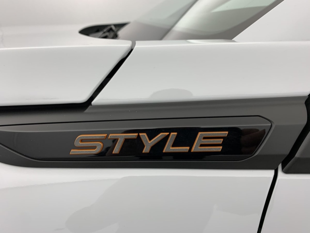 PEUGEOT 2008 100 S S BVM6 Style - ref: 1-365342 - Photo 20