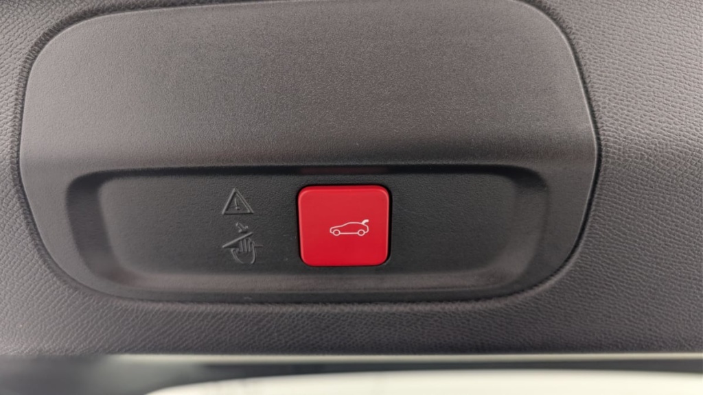 PEUGEOT 408 PHEV 225 e-EAT8 GT - ref: 1-365365 - Photo 20